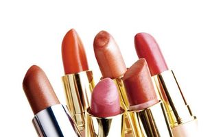 化妝品防偽追溯系統(tǒng) 為消費(fèi)者提供安全與文具用品的雙重保障